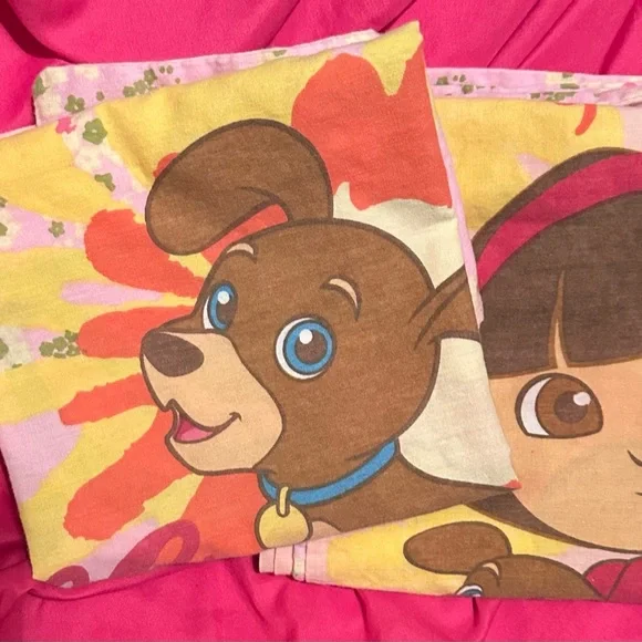 Nickelodeon Dora the Explorer 4-piece Full Size sheet set. Flat, fitted 2 cases. - Picture 3 of 3